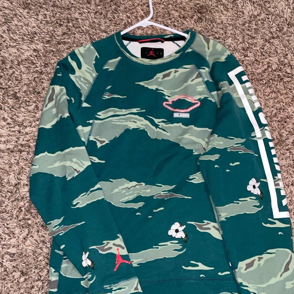 Air Jordan sweatshirt